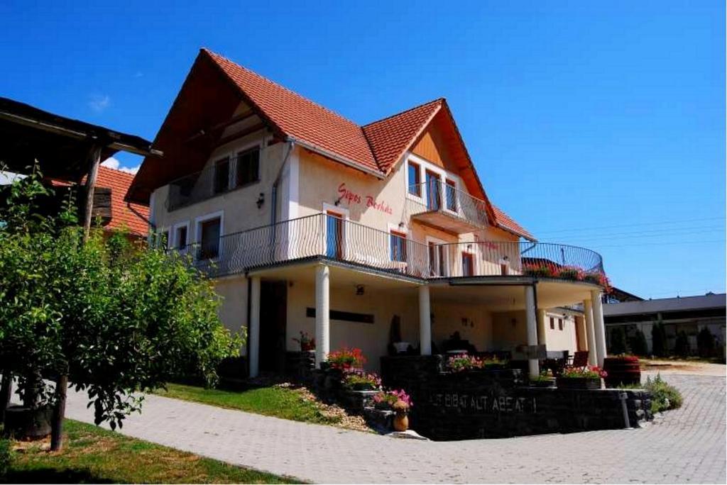 Sipos Borház és Vendégház Badacsonyörs Exterior foto