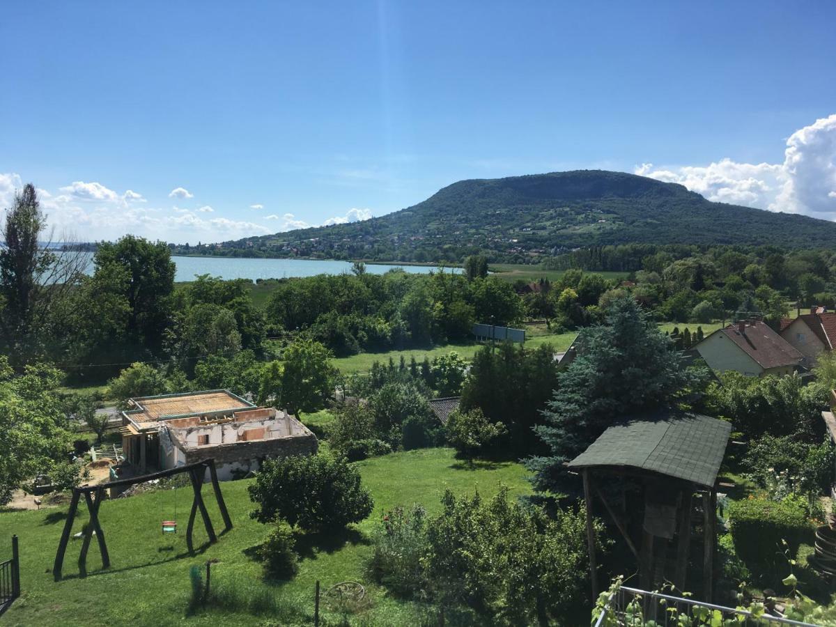 Sipos Borház és Vendégház Badacsonyörs Exterior foto